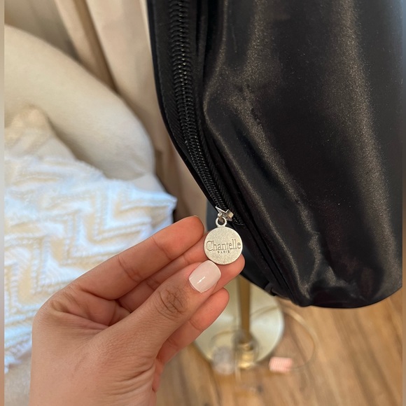 Chantelle Tote Bag Black Satin - Picture 3 of 10